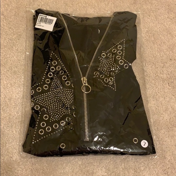 Embellished Tank - Picture 6 of 6